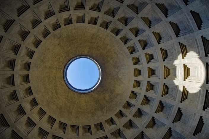 The magic Oculos of the Pantheon The magic Oculos